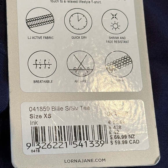 Lorna Jane Navy Short Sleeve T-Shirt work out cut out back NWT - Picture 7 of 7